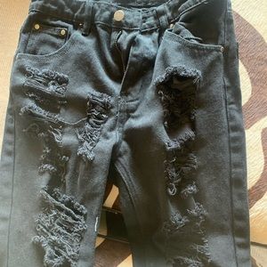 Fashion Nova boyfriend jeans